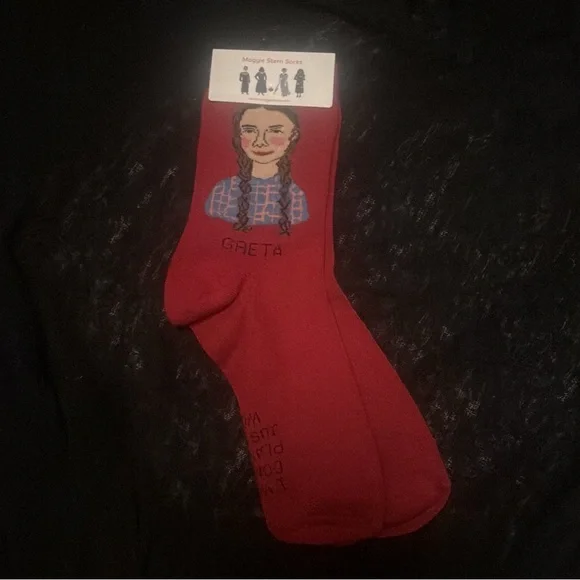 💜NEW❤️ Collectible Maggie Stern Socks ⛵️GRETA⚓️ - Picture 1 of 6